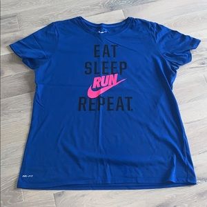XL Nike graphic running tee